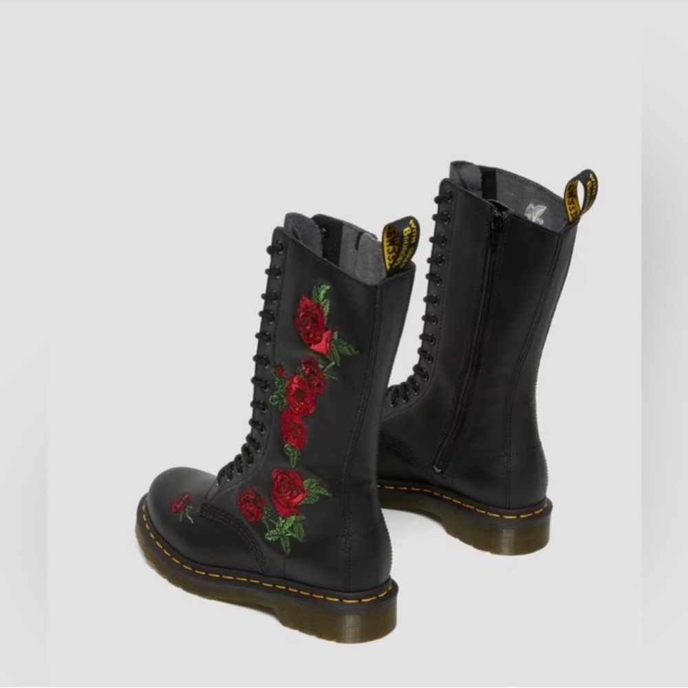 NEW Dr Martens 1914 Vonda Leather Mid Calf Boots
Black Softy T Floral Size 6 - Picture 5 of 15